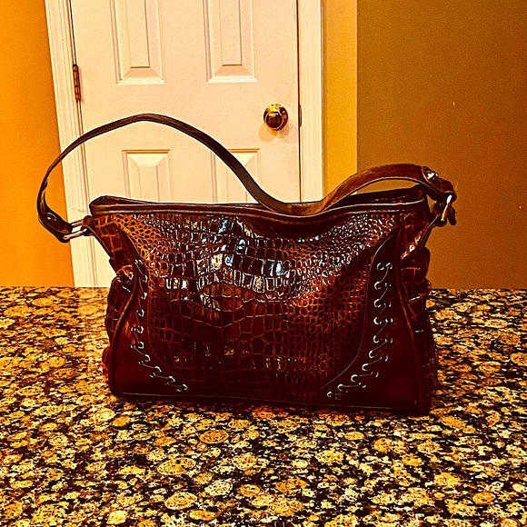 Gorgeous Vintage Ruby Rd Hand Bag. Very Classy Hobo hand bag. - Picture 8 of 8